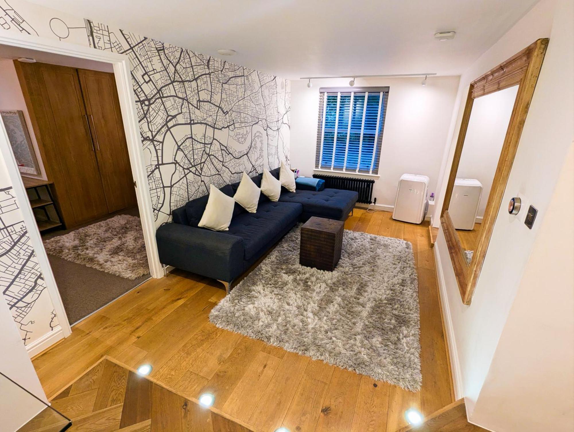 Modern 1 Bedroom Apartment In Kensington London Ngoại thất bức ảnh