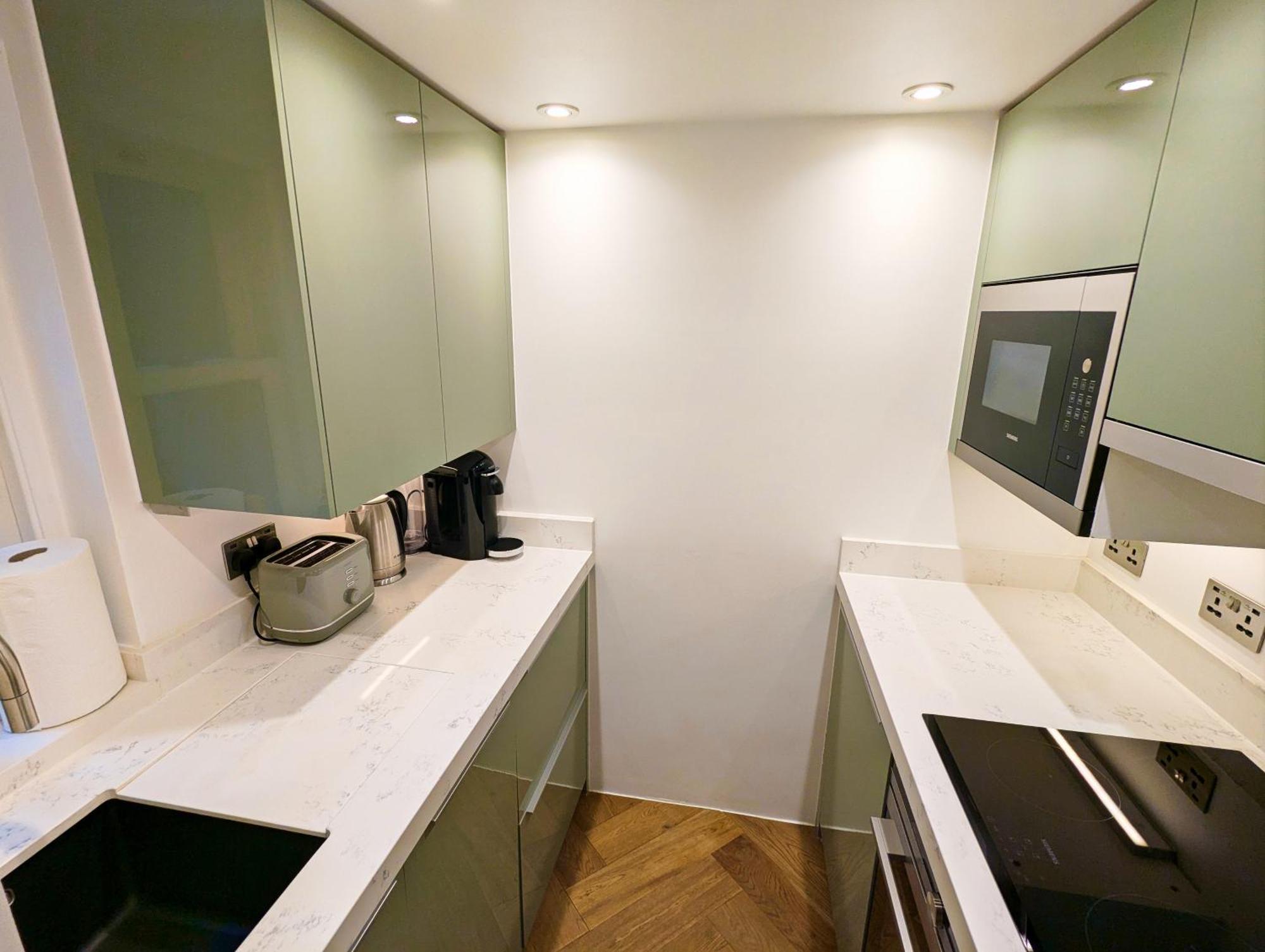 Modern 1 Bedroom Apartment In Kensington London Ngoại thất bức ảnh